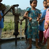 2011: Studny pro vesnické školy