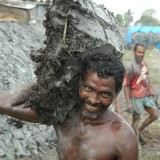 2011: Construction of the Ambari village school