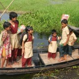 2015: New boat for children in Ambari